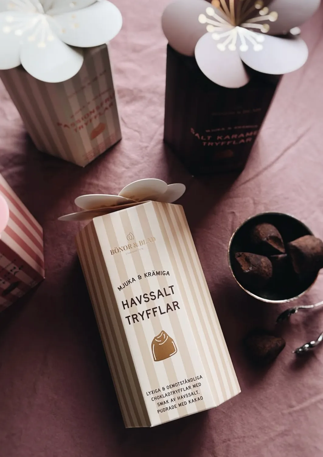 Bönor & Blad Tryfflar choklad havssalt ask